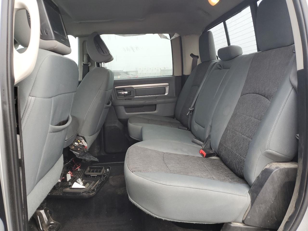 2015 RAM 2500 VIN 3C6UR5DL1FG688840 Copart auction photo, all over damage thumbnail 10