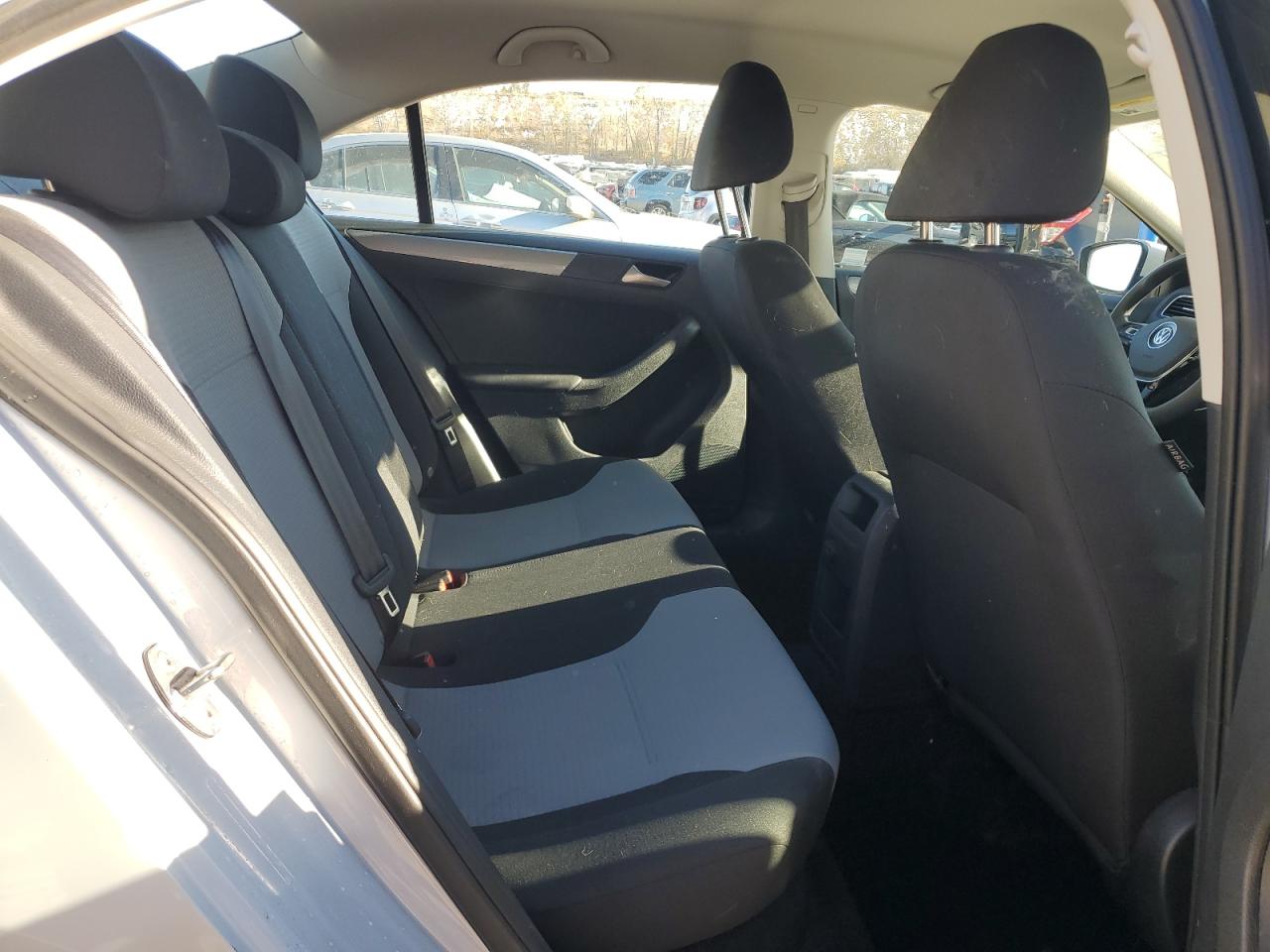2017 Volkswagen Jetta VIN 3VW2B7AJ8HM265323 Copart auction photo, front end / side damage thumbnail 10