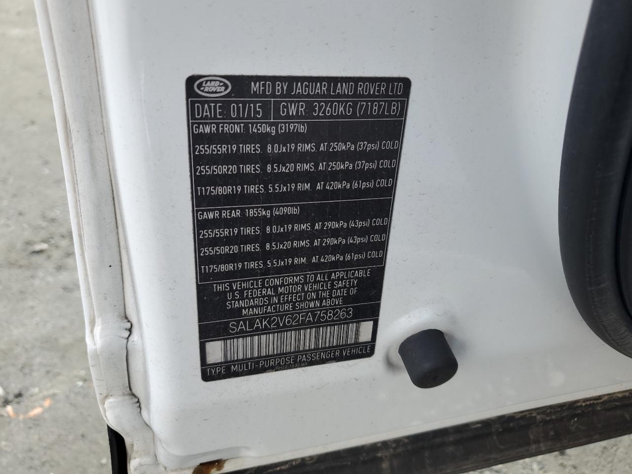 2015 Land Rover LR4 VIN SALAK2V62FA758263 Copart auction photo, water/flood damage thumbnail 14