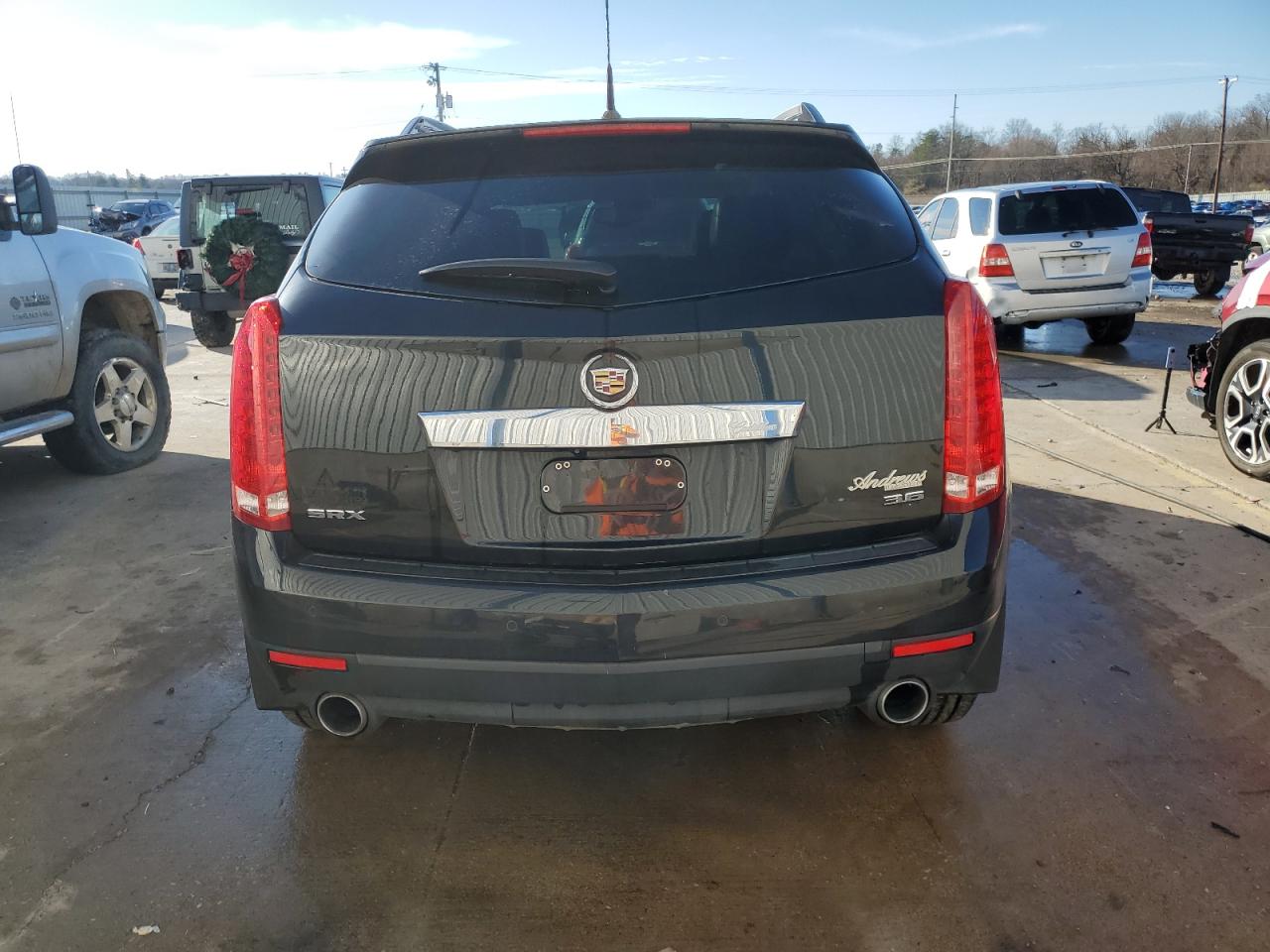 2013 Cadillac SRX VIN 3GYFNDE37DS649387 Copart auction photo, front end / side damage thumbnail 6