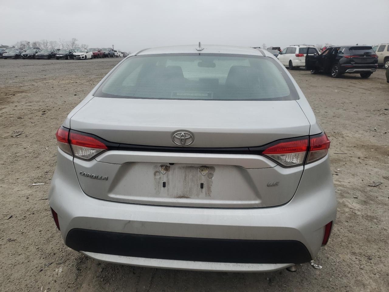 2022 Toyota Corolla VIN 5YFEPMAEXNP385079 Copart auction photo, front end / minor dent/scratches damage thumbnail 6