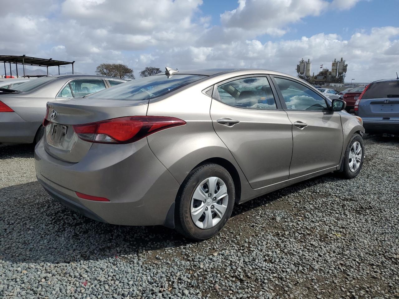 2016 Hyundai Elantra VIN 5NPDH4AE9GH779973 Copart auction photo, front end damage thumbnail 3