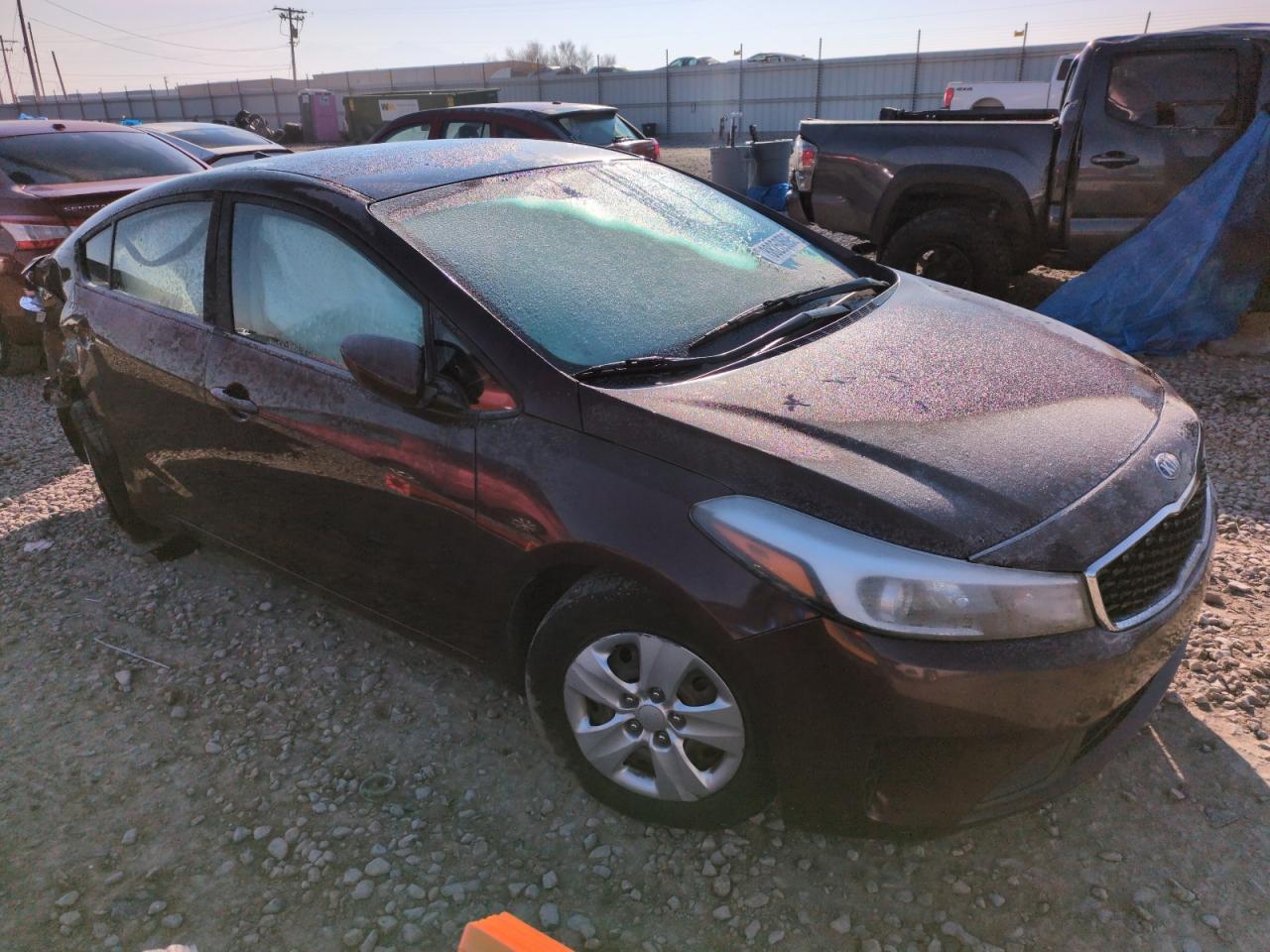 2018 KIA Forte VIN 3KPFL4A75JE248001 Copart auction photo, rear end damage thumbnail 4