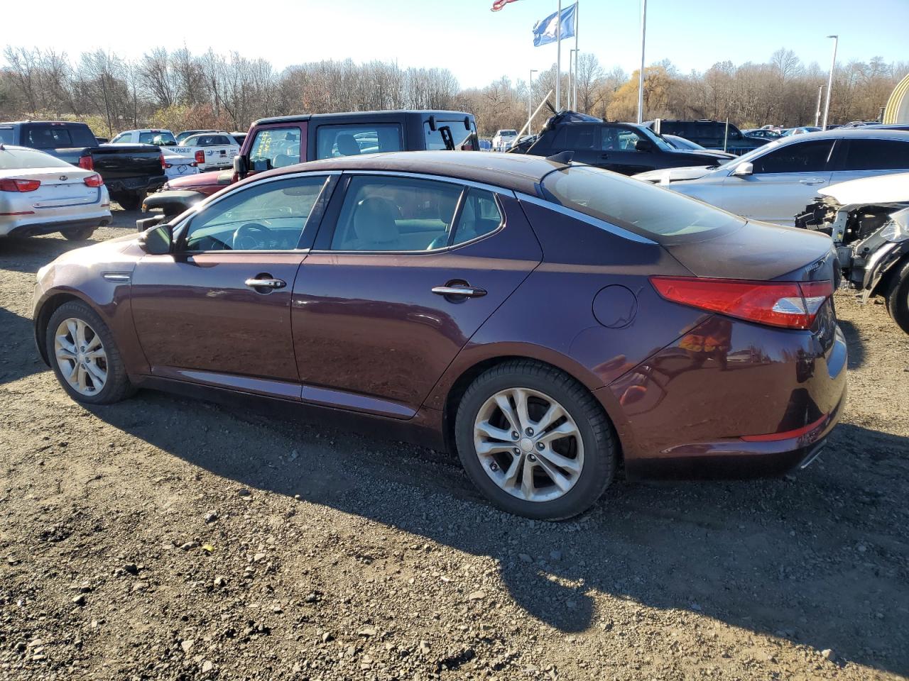2012 KIA Optima VIN 5XXGN4A60CG021637 Copart auction photo, minor dent/scratches damage thumbnail 2