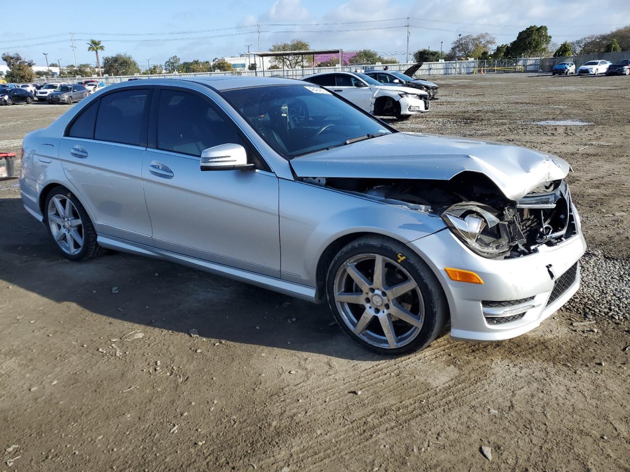 2014 Mercedes-Benz C-klasse VIN WDDGF4HB6EA956715 Copart auction photo, front end damage thumbnail 4