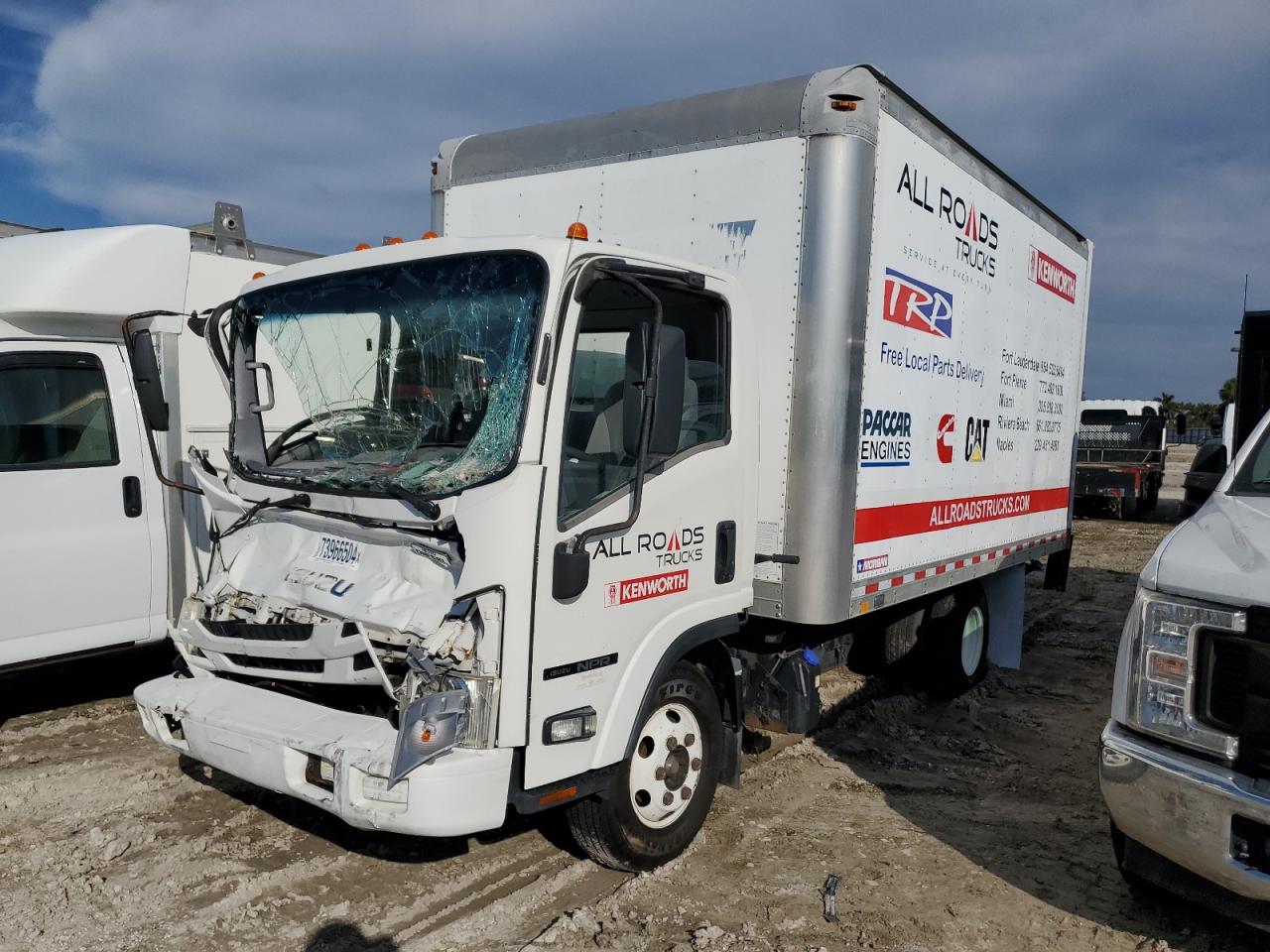2016 Isuzu NPR VIN JALB4W171G7F00814 - Copart auction photo