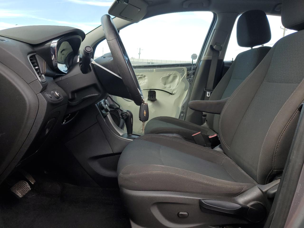 2020 Chevrolet Trax VIN 3GNCJKSB7LL214387 Copart auction photo, front end damage thumbnail 7