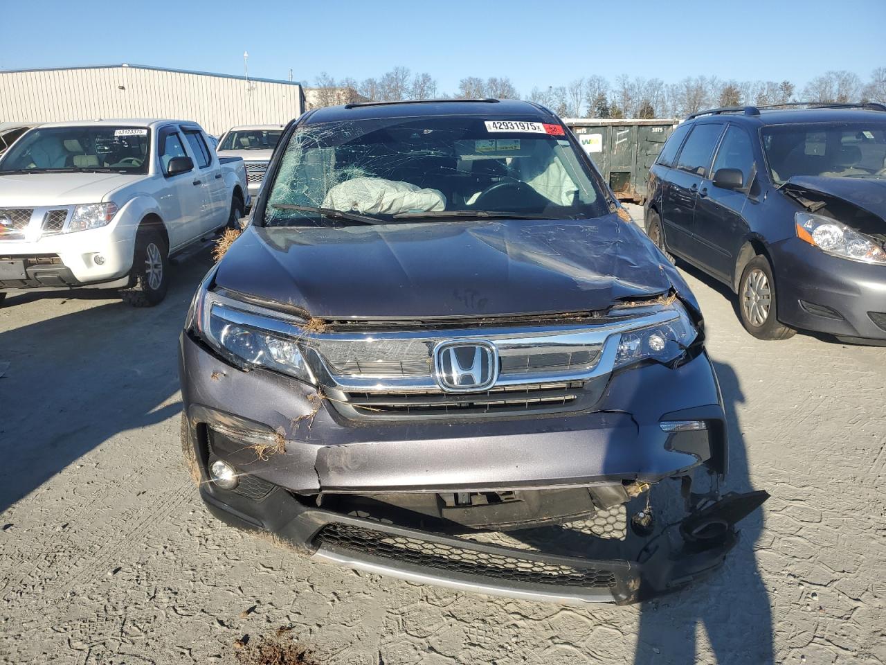 2022 Honda Pilot VIN 5FNYF5H59NB036356 Copart auction photo, all over damage thumbnail 5