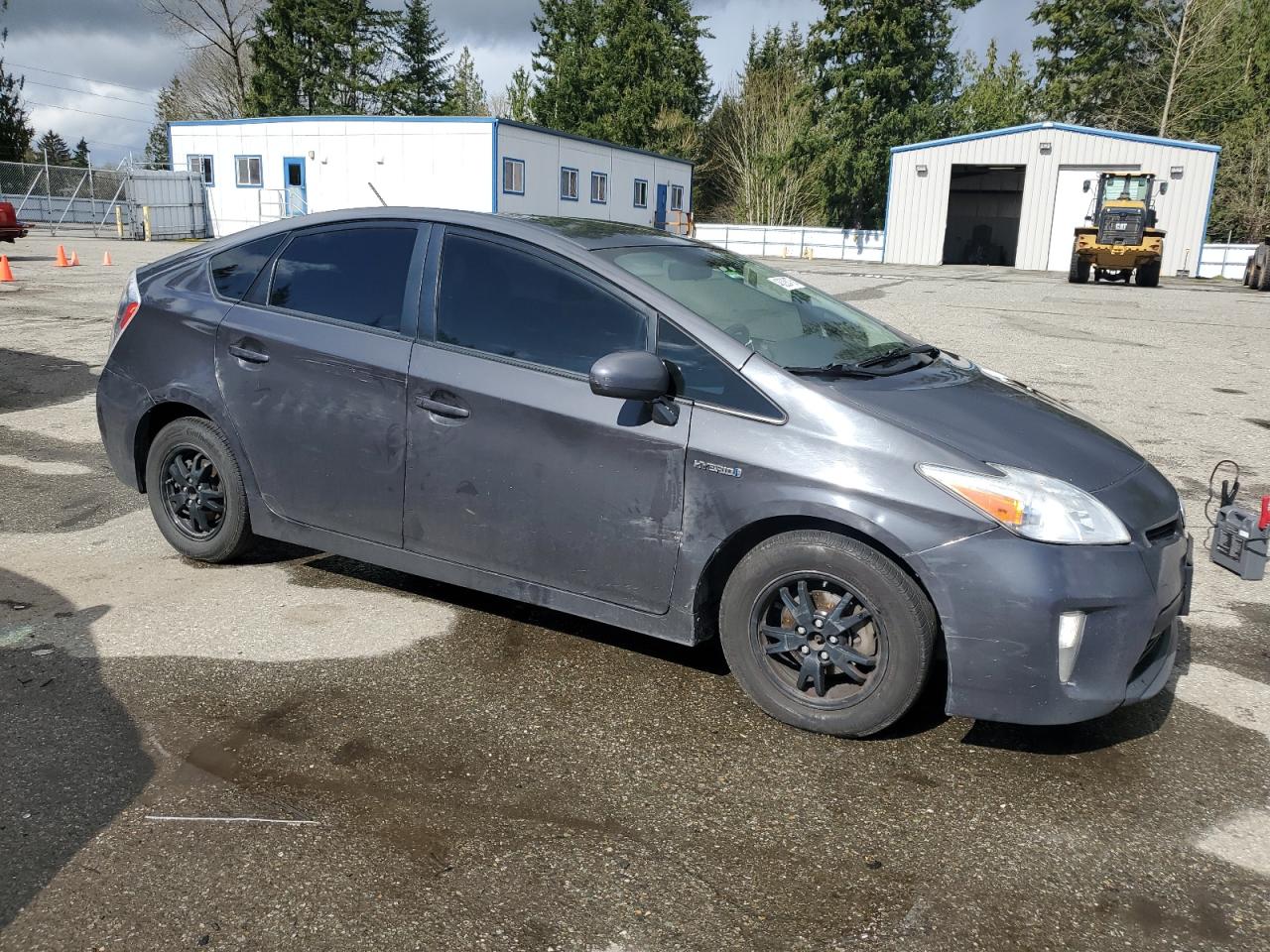 2015 Toyota Prius VIN JTDKN3DU3F0481167 Copart auction photo, rear end / side damage thumbnail 4