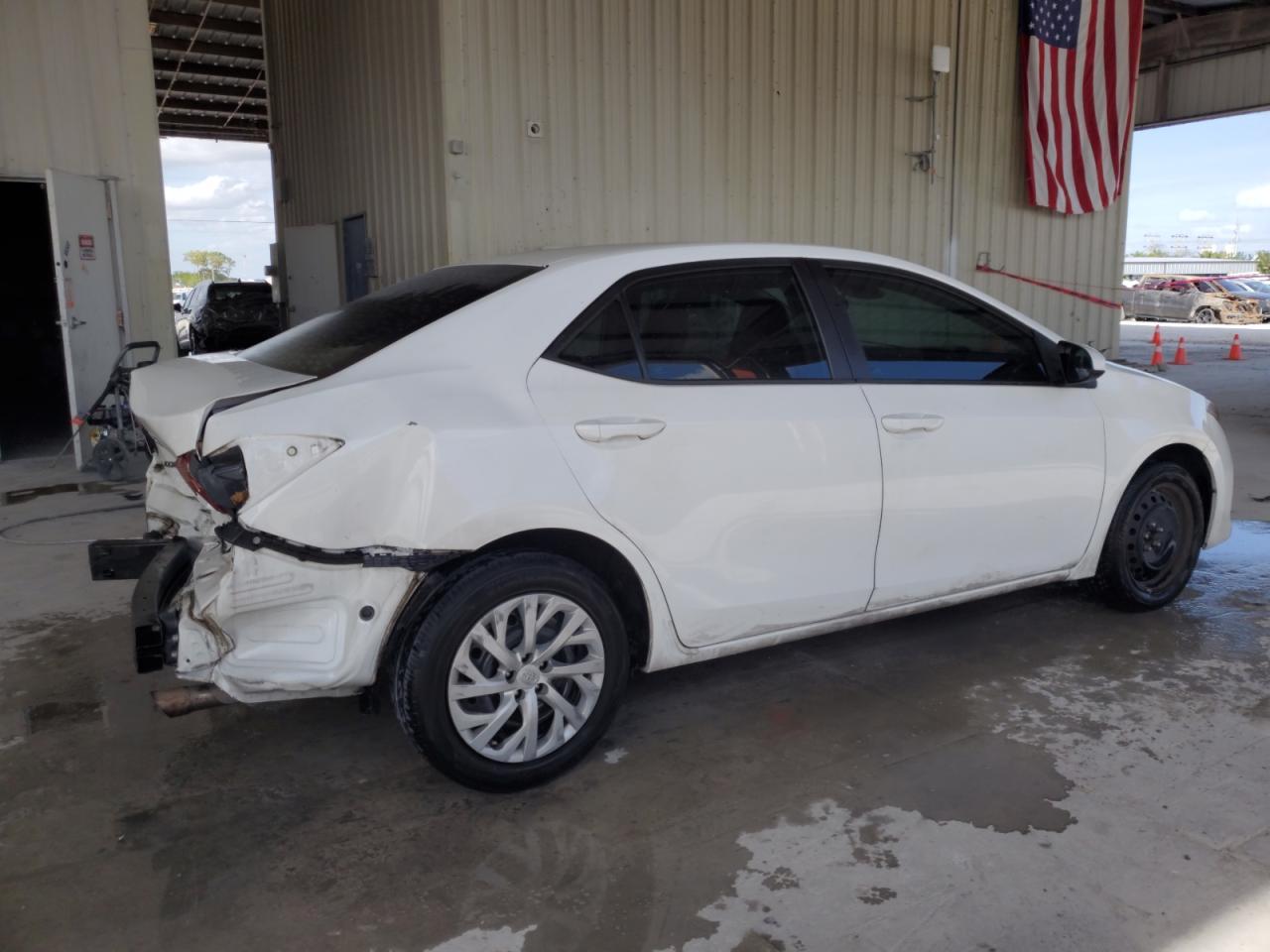2019 Toyota Corolla VIN 5YFBURHE8KP942582 Copart auction photo, rear end / minor dent/scratches damage thumbnail 3
