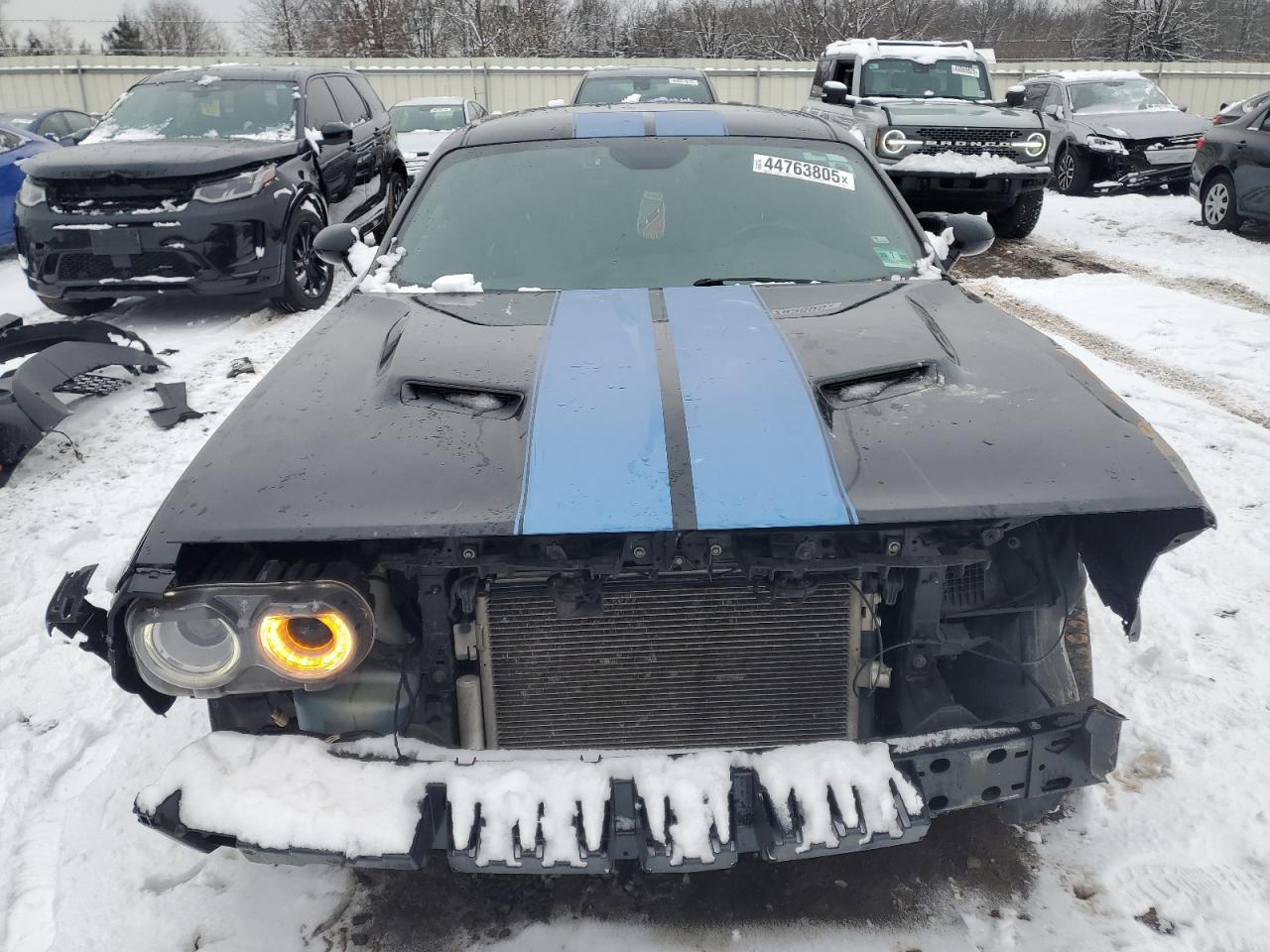 2016 Dodge Challenger VIN 2C3CDZBT7GH138044 Copart auction photo, front end damage thumbnail 5