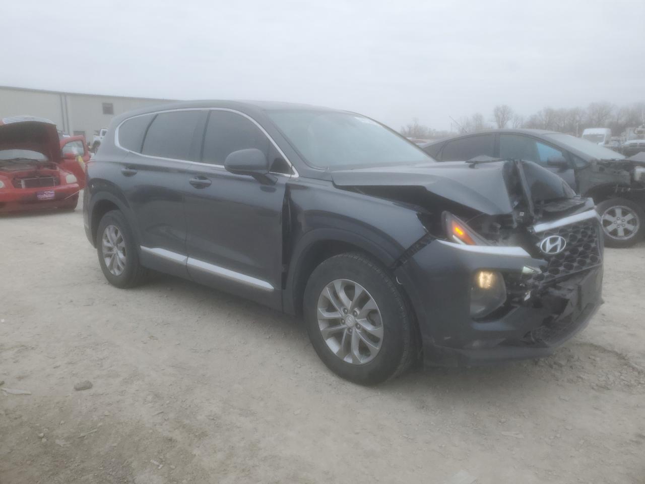 2020 Hyundai Santa Fe VIN 5NMS33AD1LH223655 Copart auction photo, front end damage thumbnail 4