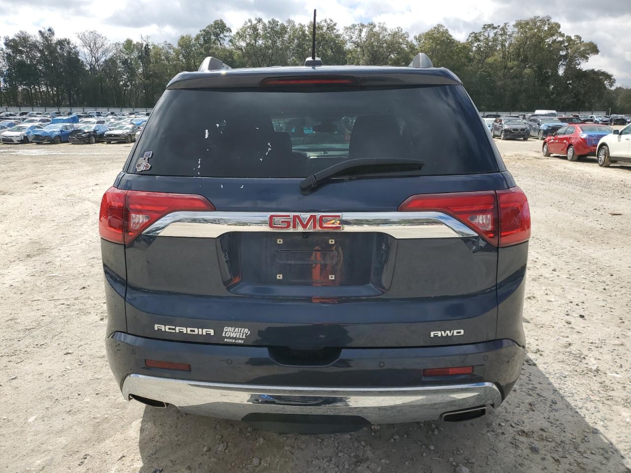 2018 GMC Acadia VIN 1GKKNXLS0JZ143323 Copart auction photo, front end / minor dent/scratches damage thumbnail 6