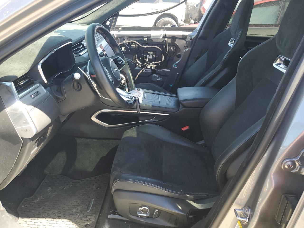 2021 Jaguar F-Pace VIN SADCZ2EE3MA681181 Copart auction photo, front end / side damage thumbnail 7