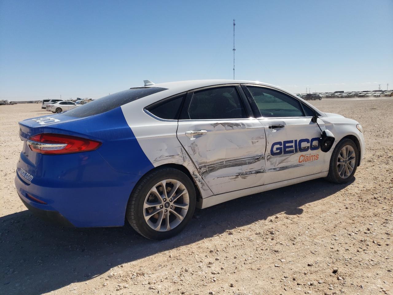 2020 Ford Fusion VIN 3FA6P0LUXLR240249 Copart auction photo, side damage thumbnail 3