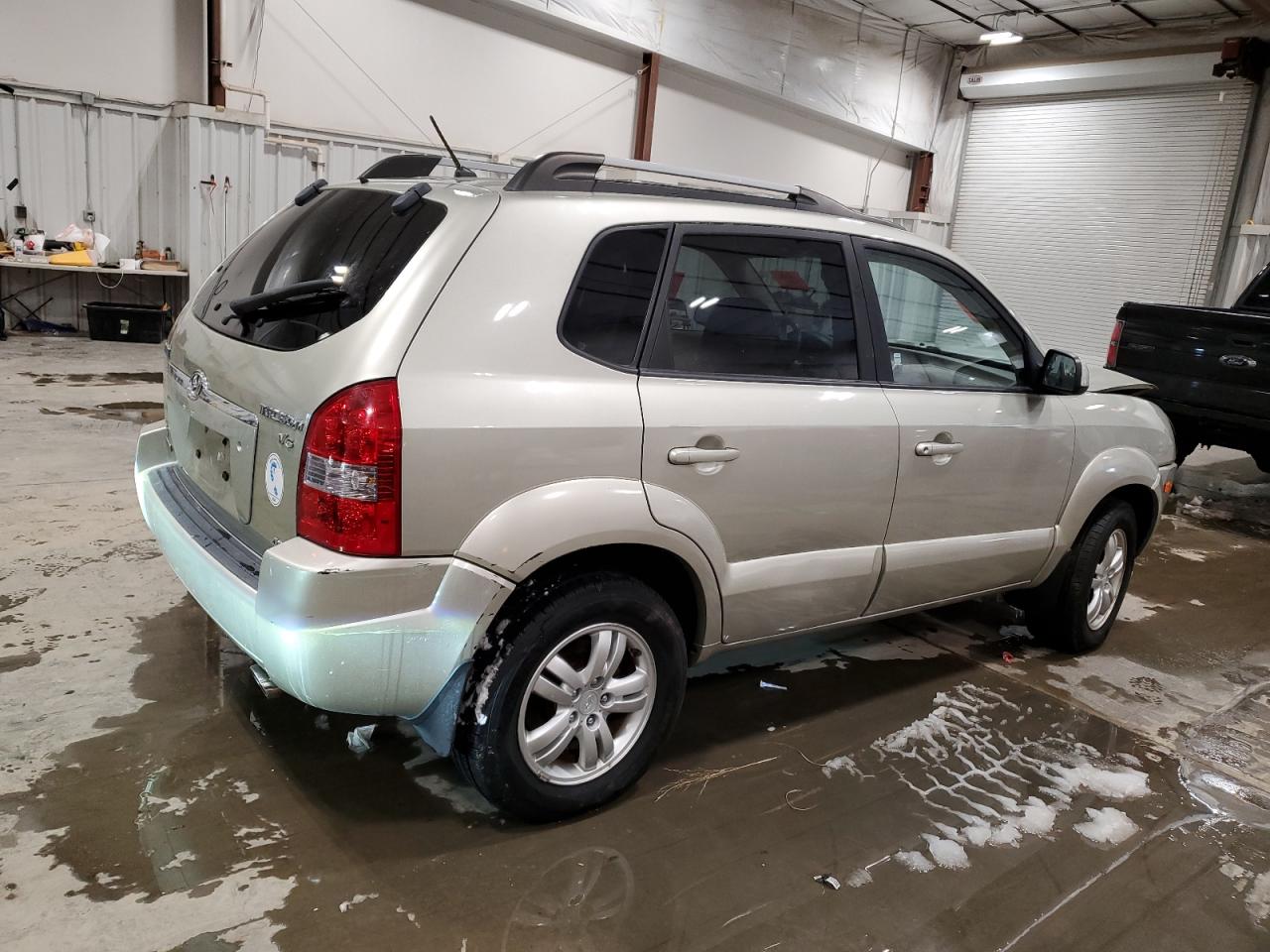 2007 Hyundai Tucson VIN KM8JN72D97U638387 Copart auction photo, front end damage thumbnail 3
