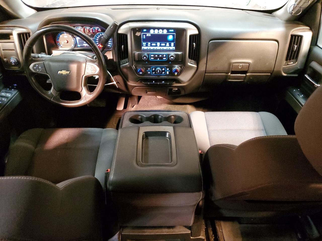2018 Chevrolet Silverado VIN 3GCPCREC5JG340724 Copart auction photo, side / minor dent/scratches damage thumbnail 8