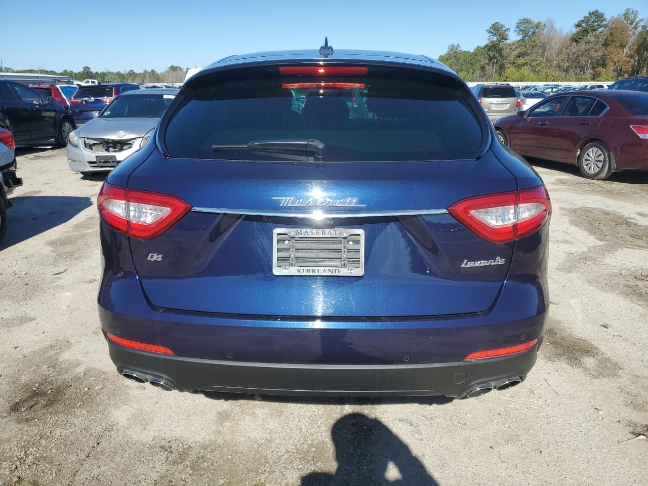 2018 Maserati Levante VIN ZN661XUA8JX303666 Copart auction photo, side / front end damage thumbnail 6