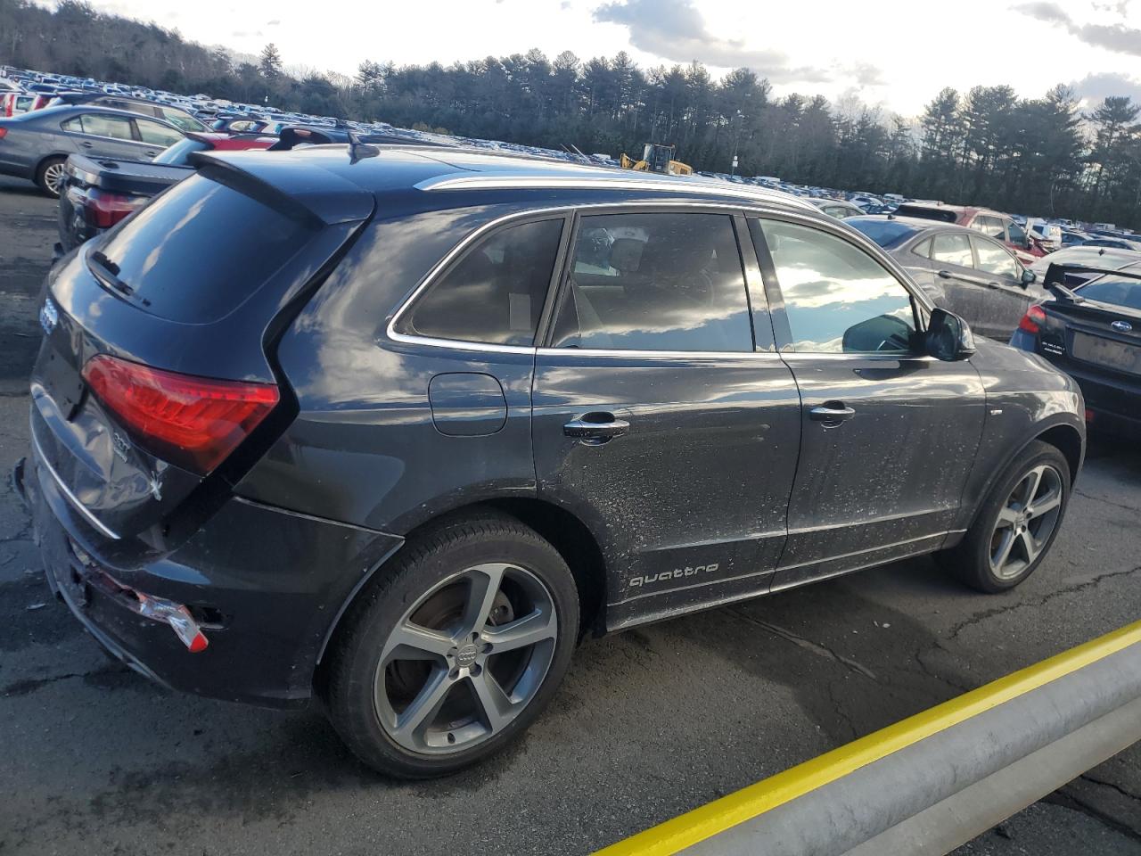 2017 Audi Q5 VIN WA1D7AFP9HA010520 Copart auction photo, rear end / minor dent/scratches damage thumbnail 3