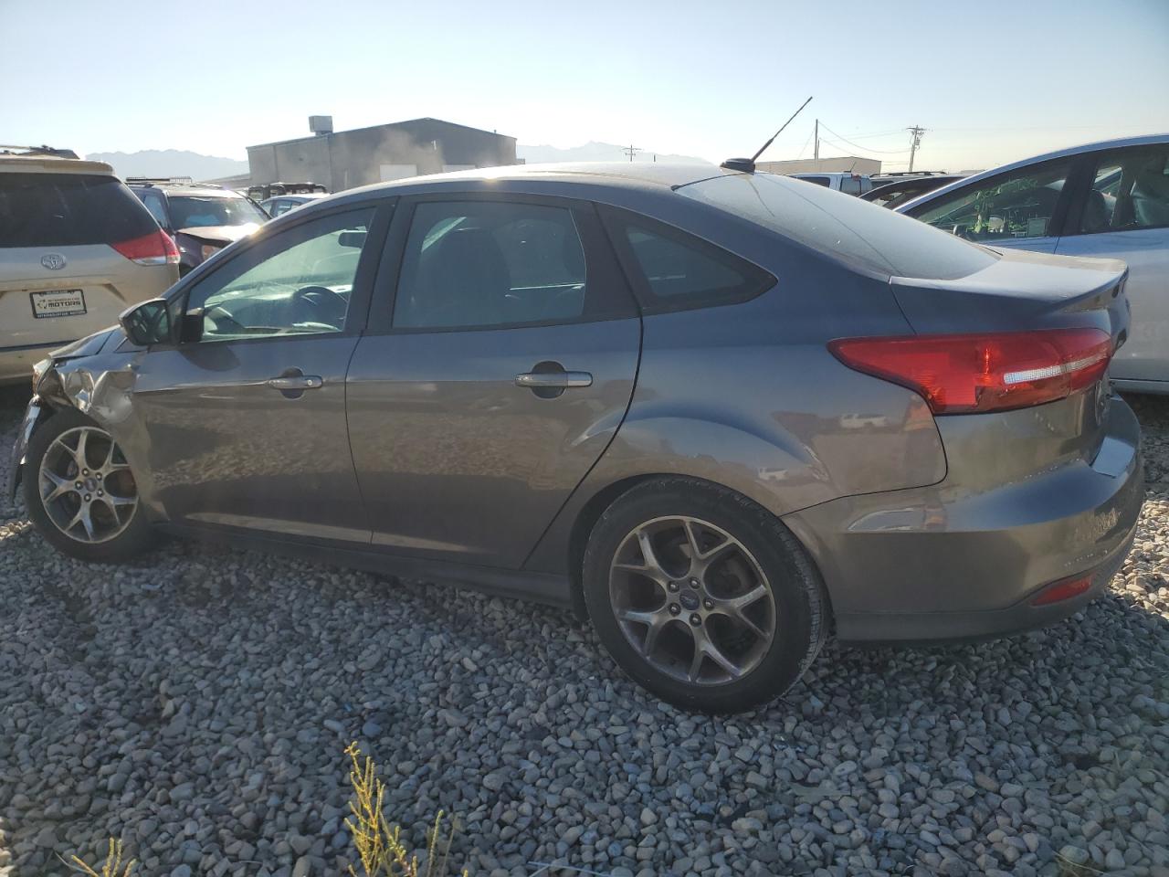2014 Ford Focus VIN 1FADP3F2XEL113246 Copart auction photo, front end damage thumbnail 2