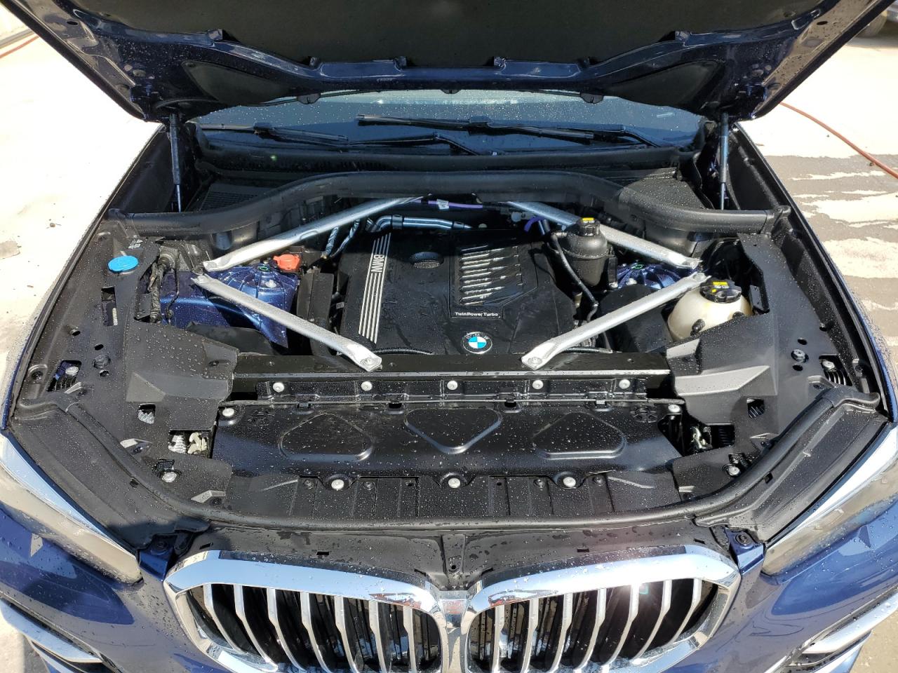2022 BMW X5 VIN 5UXCR6C07N9K54971 Copart auction photo, top/roof / minor dent/scratches damage thumbnail 12