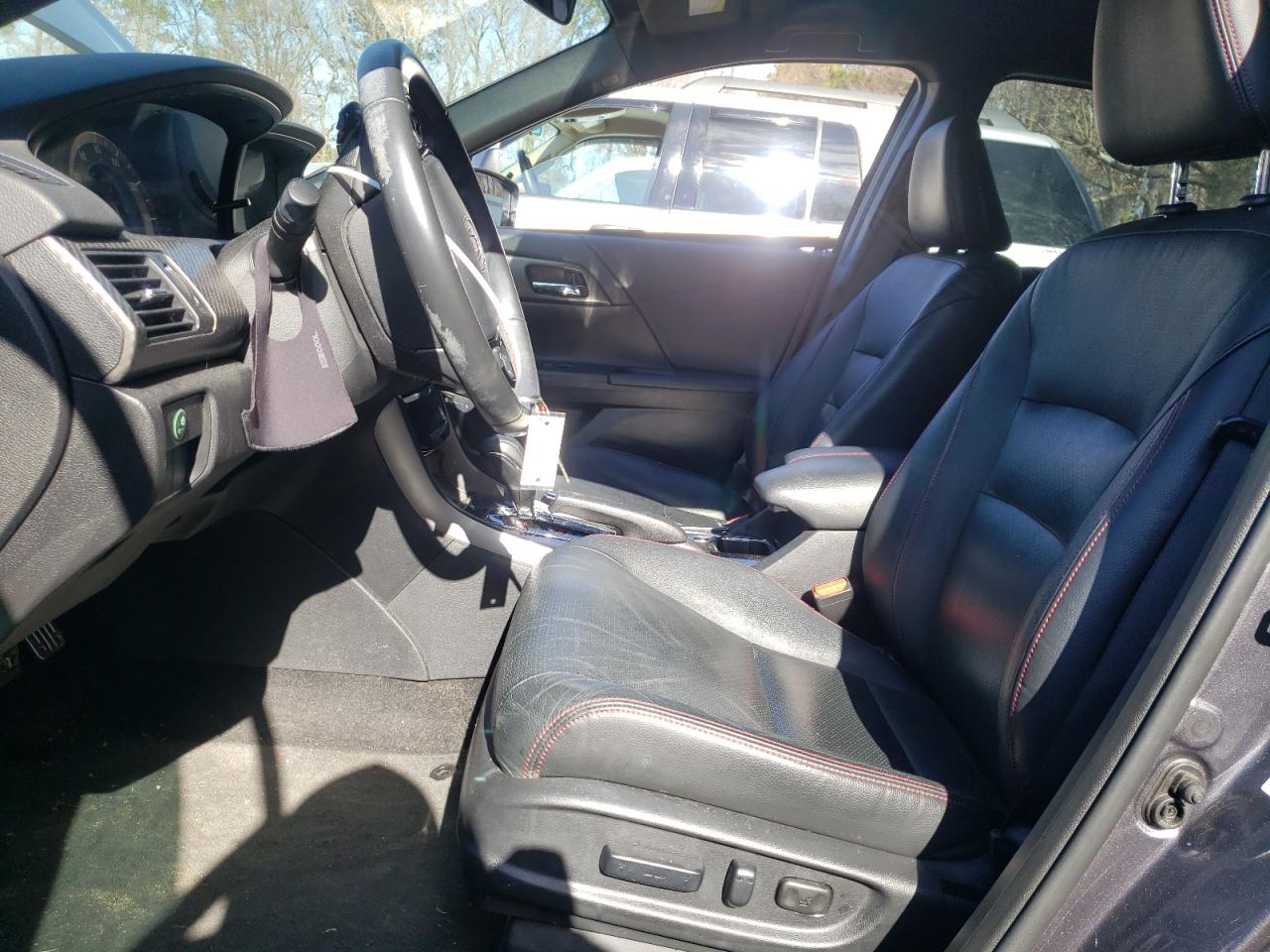2017 Honda Accord VIN 1HGCR2F12HA279750 Copart auction photo, side / front end damage thumbnail 7