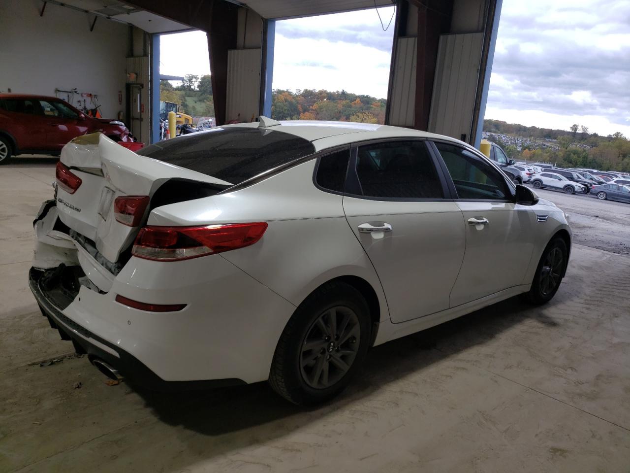 2020 KIA Optima VIN 5XXGT4L31LG412921 Copart auction photo, rear end damage thumbnail 3