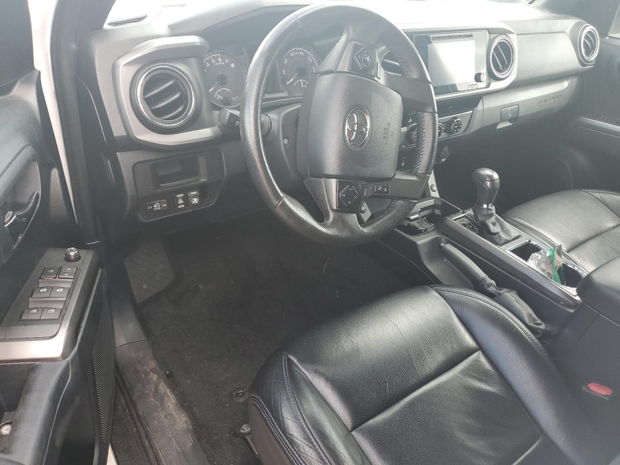 2017 Toyota Tacoma VIN 3TMCZ5ANXHM062119 Copart auction photo, water/flood damage thumbnail 8