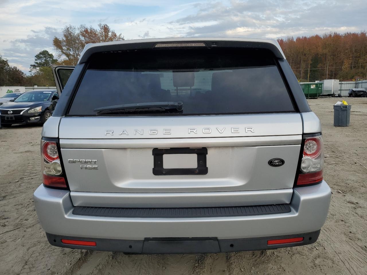 2012 Land Rover Range Rover VIN SALSK2D44CA718945 Copart auction photo, minor dent/scratches damage thumbnail 6