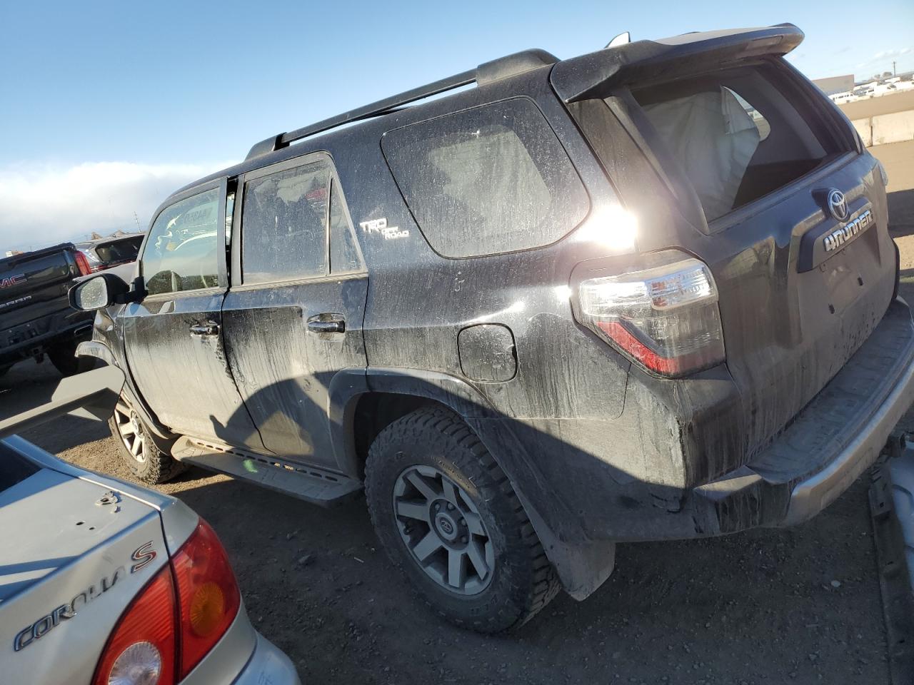 2020 Toyota 4Runner VIN JTEBU5JR6L5772237 Copart auction photo, front end damage thumbnail 2