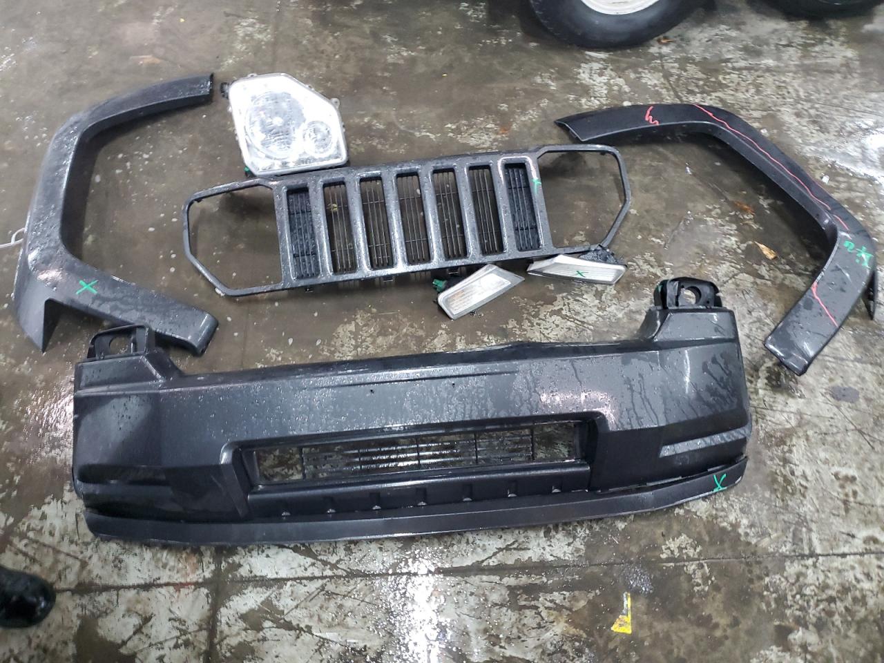 2010 Jeep Liberty (North America) VIN 1J4PN2GK2AW166760 Copart auction photo, front end damage thumbnail 13