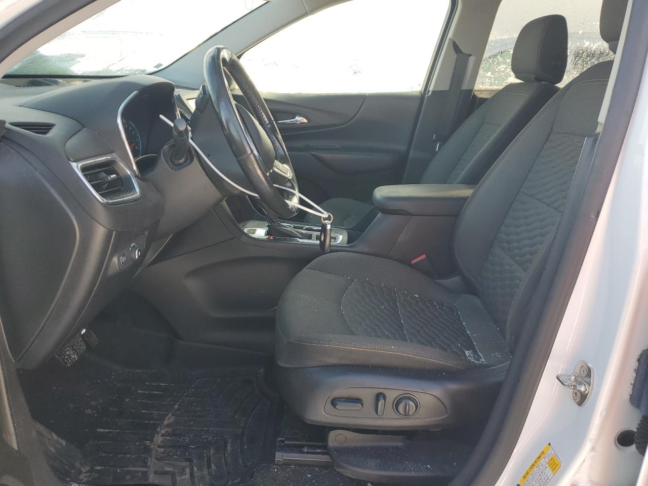 2019 Chevrolet Equinox VIN 3GNAXUEV8KS551775 Copart auction photo, front end damage thumbnail 7