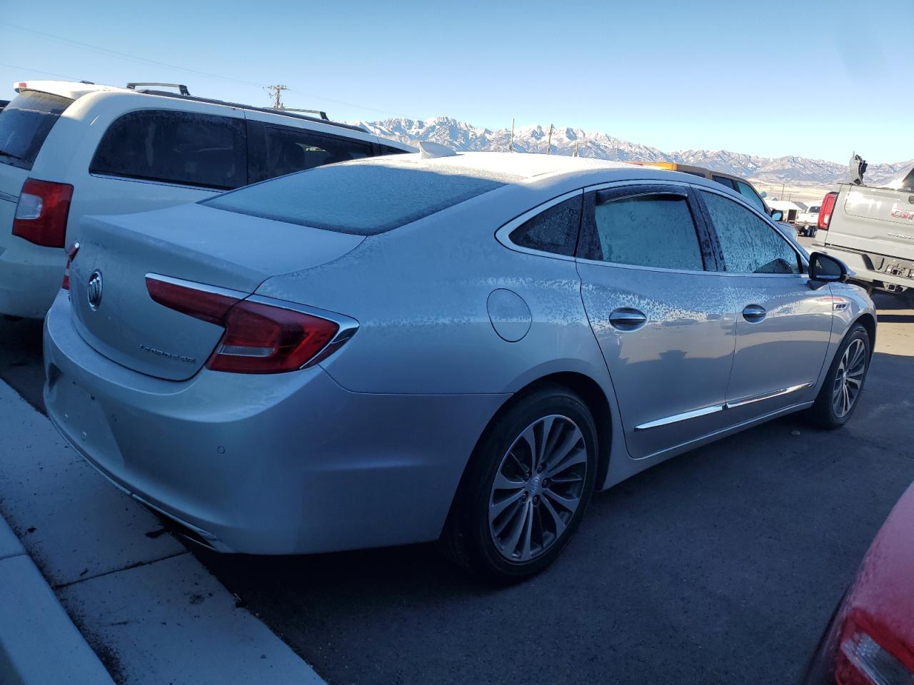 2018 Buick LaCrosse VIN 1G4ZP5SS0JU130493 Copart auction photo, front end damage thumbnail 3