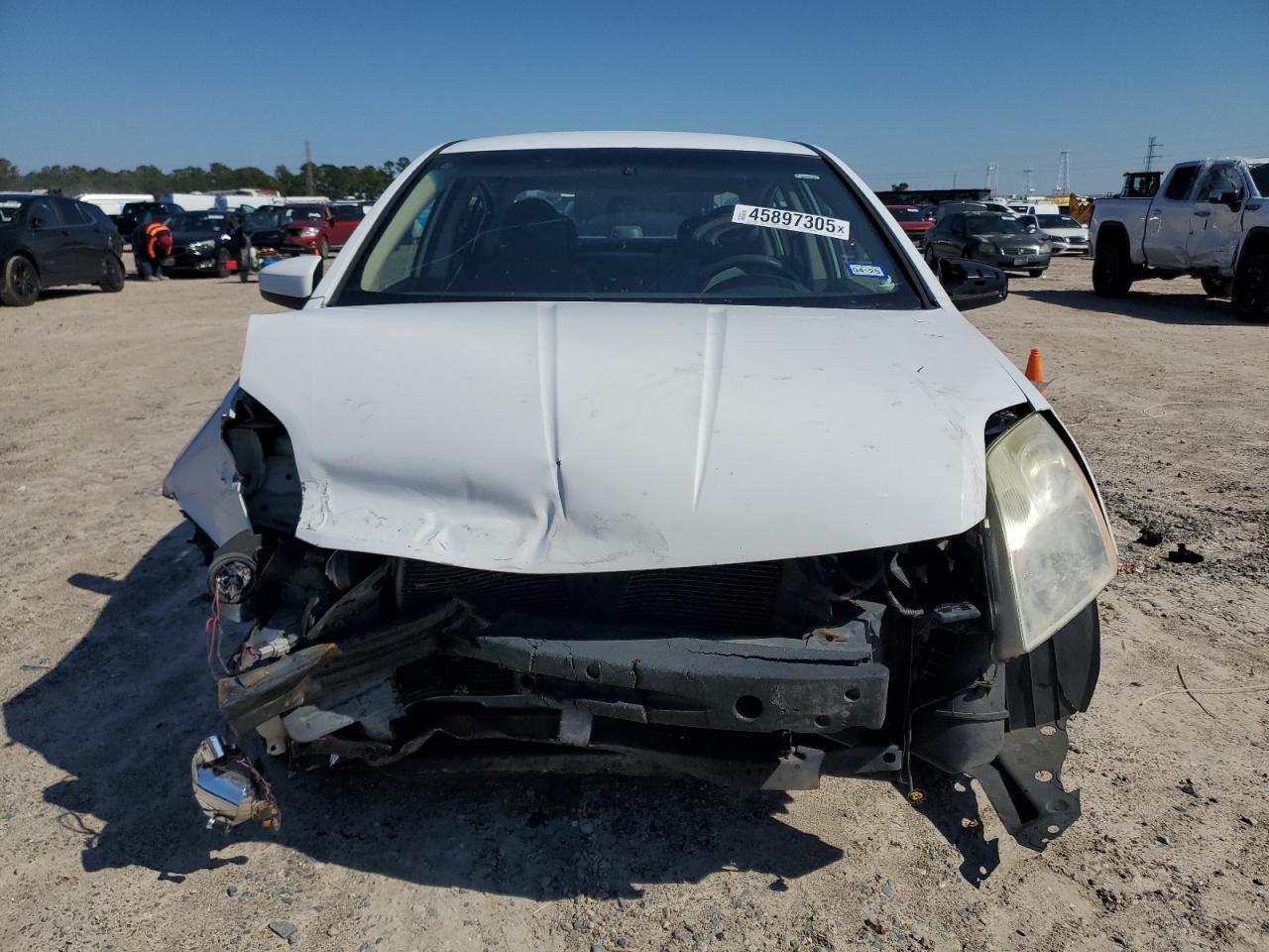 2009 Nissan Sentra VIN 3N1AB61E09L647108 Copart auction photo, front end / minor dent/scratches damage thumbnail 5