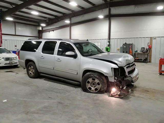 2012 Chevrolet Suburban VIN 1GNSCJE08CR237812 Copart auction photo, front end damage thumbnail 12