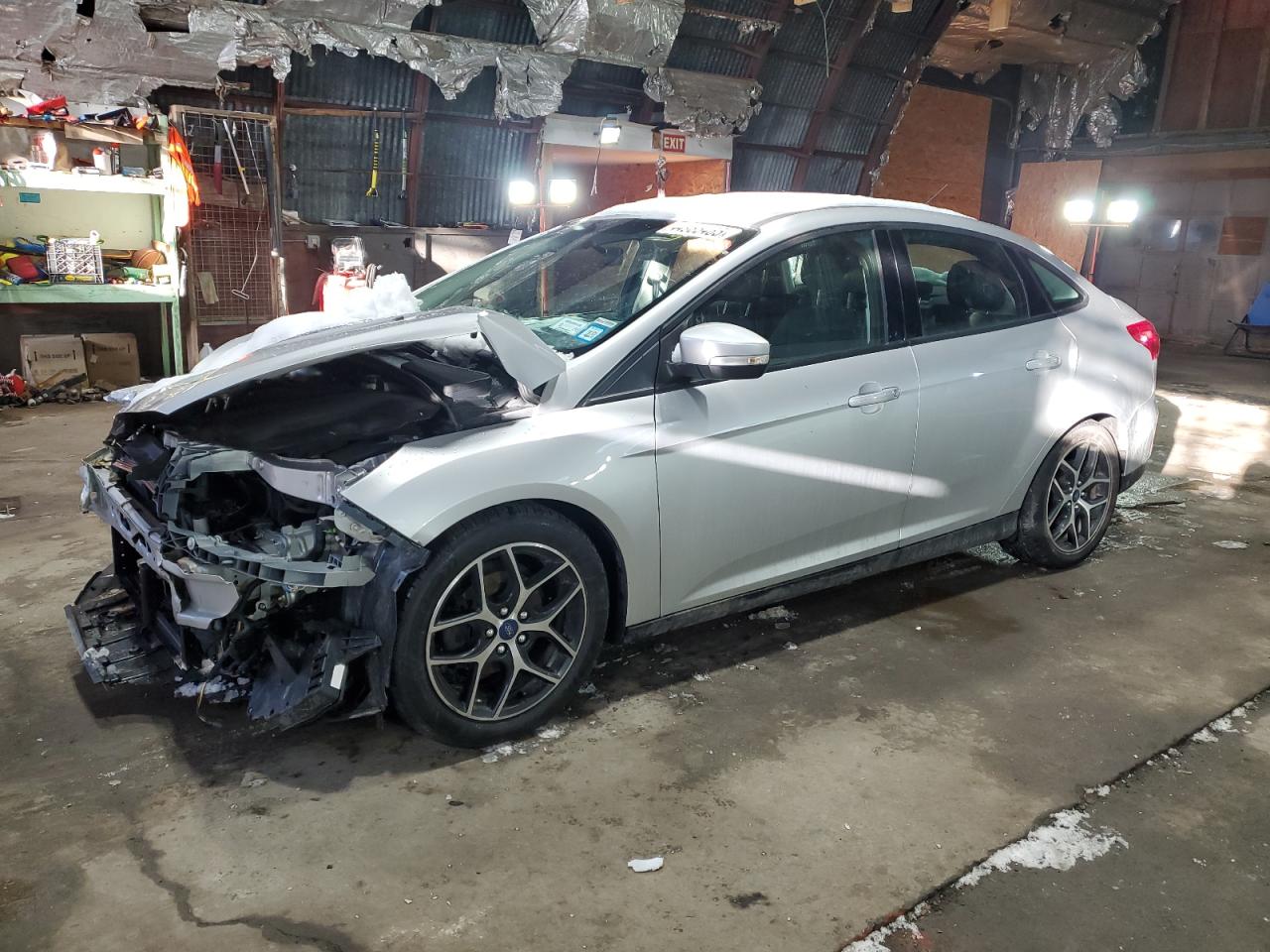 2018 Ford Focus VIN 1FADP3H25JL233933