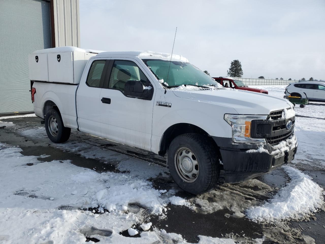 2018 Ford F-150 VIN 1FTEX1C59JKF23389 Copart auction photo, normal wear damage thumbnail 4