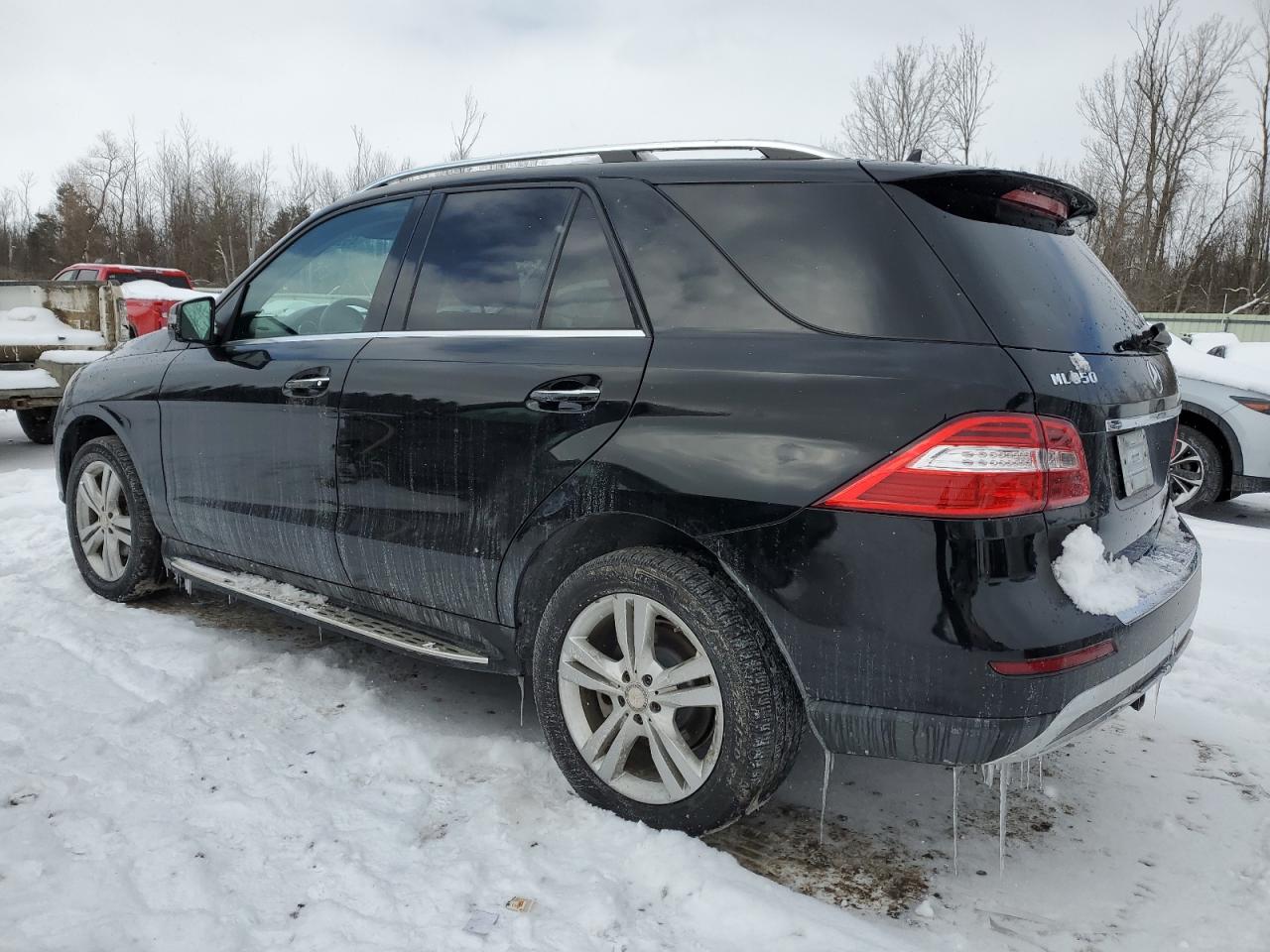 2014 Mercedes-Benz M-klasse VIN 4JGDA5HB9EA383550 Copart auction photo, side damage thumbnail 2