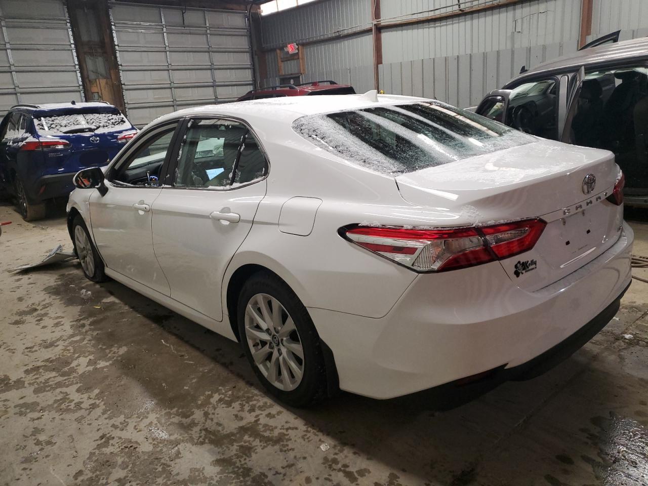 2019 Toyota Camry VIN 4T1B11HK1KU693198 Copart auction photo, front end damage thumbnail 2