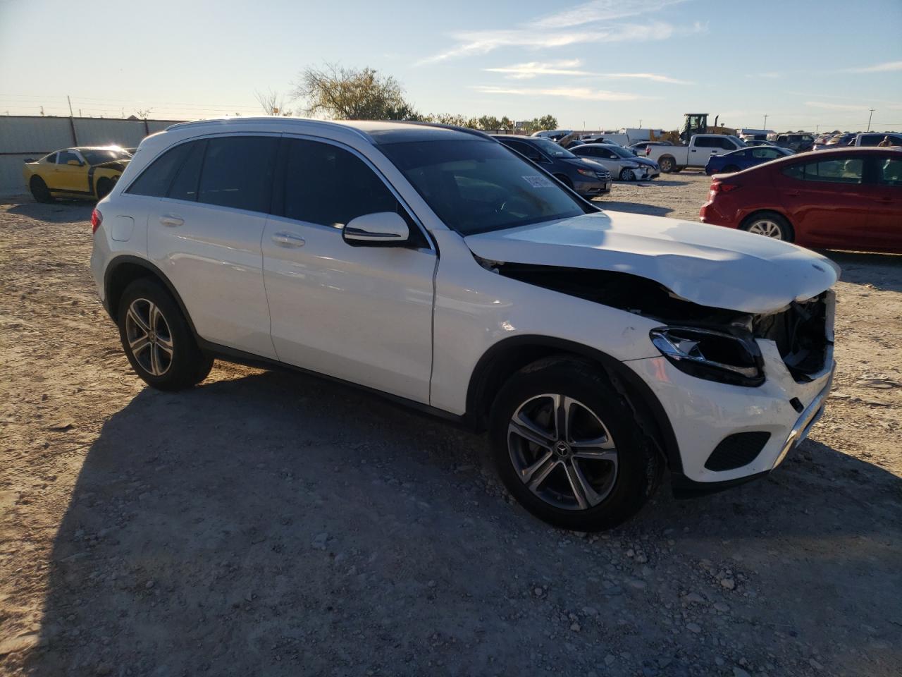 2019 Mercedes-Benz GLC VIN WDC0G4JB8KV121815 Copart auction photo, front end damage thumbnail 4