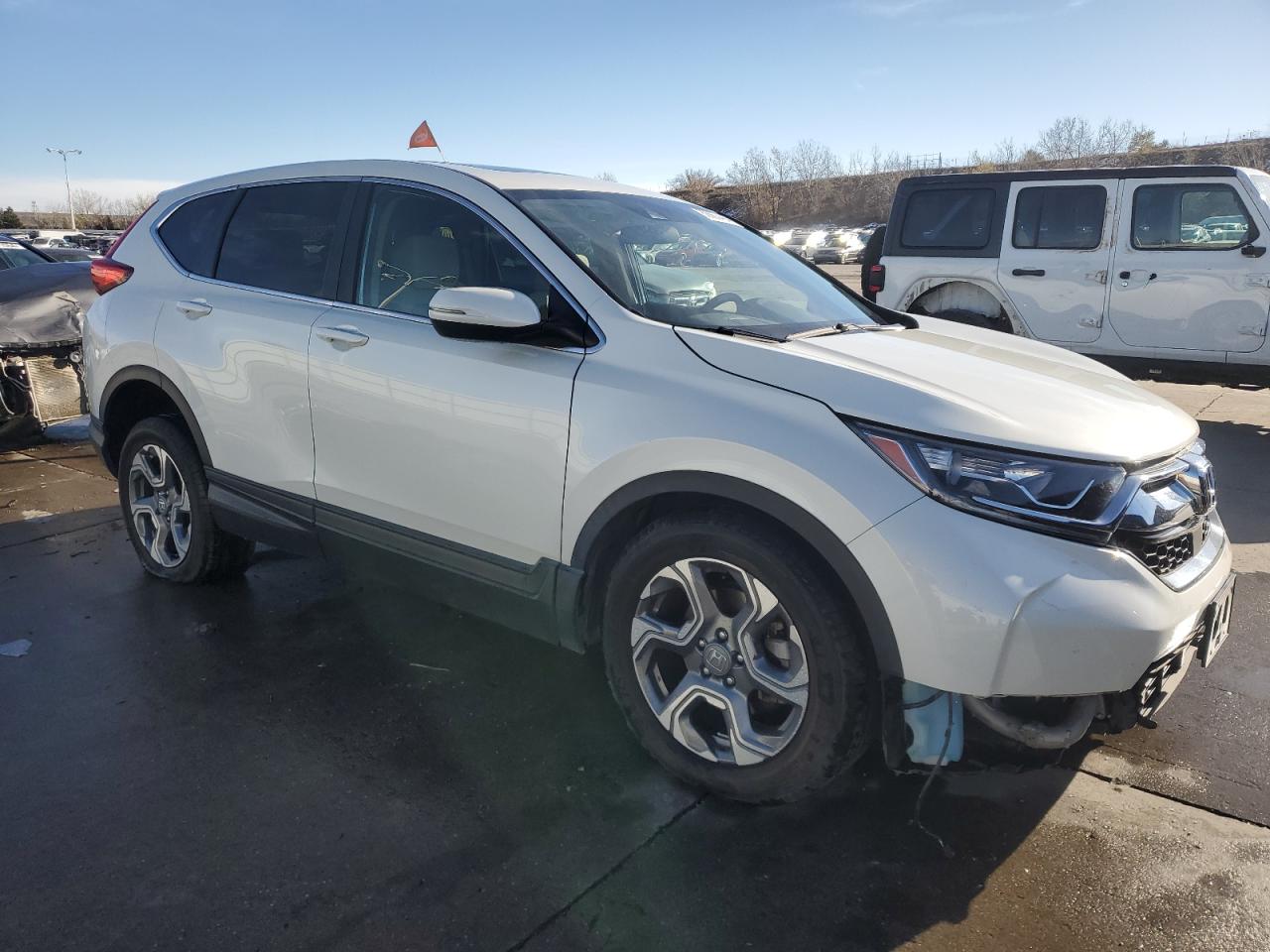 2018 Honda CR-V VIN 2HKRW2H58JH636882 Copart auction photo, front end damage thumbnail 4