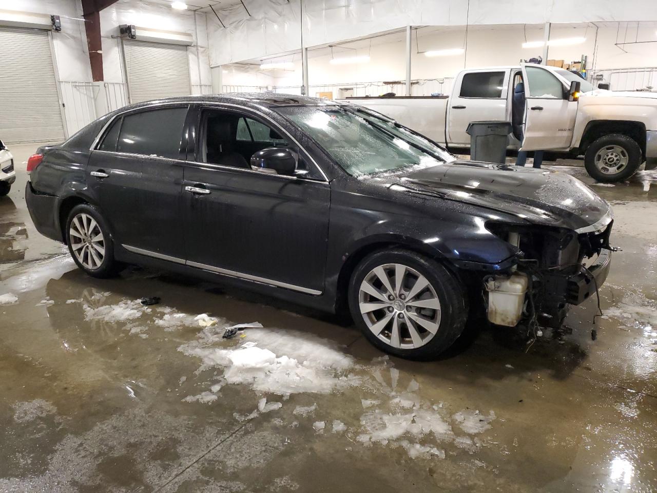 2011 Toyota Avalon VIN 4T1BK3DB6BU422412 Copart auction photo, rollover / all over damage thumbnail 4