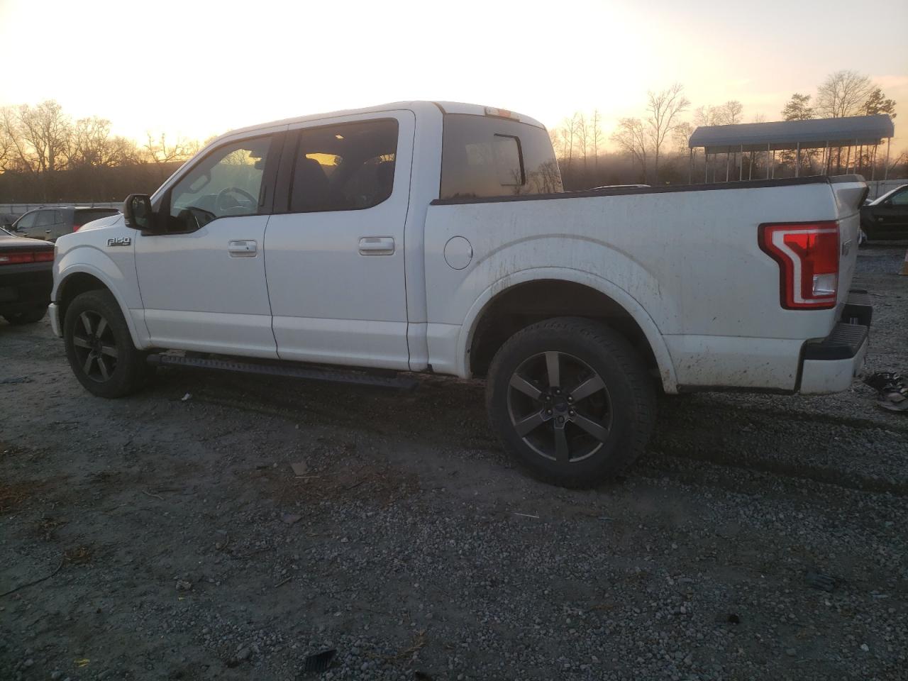 2016 Ford F-150 VIN 1FTEW1EF7GFA62347 Copart auction photo, top/roof / minor dent/scratches damage thumbnail 2