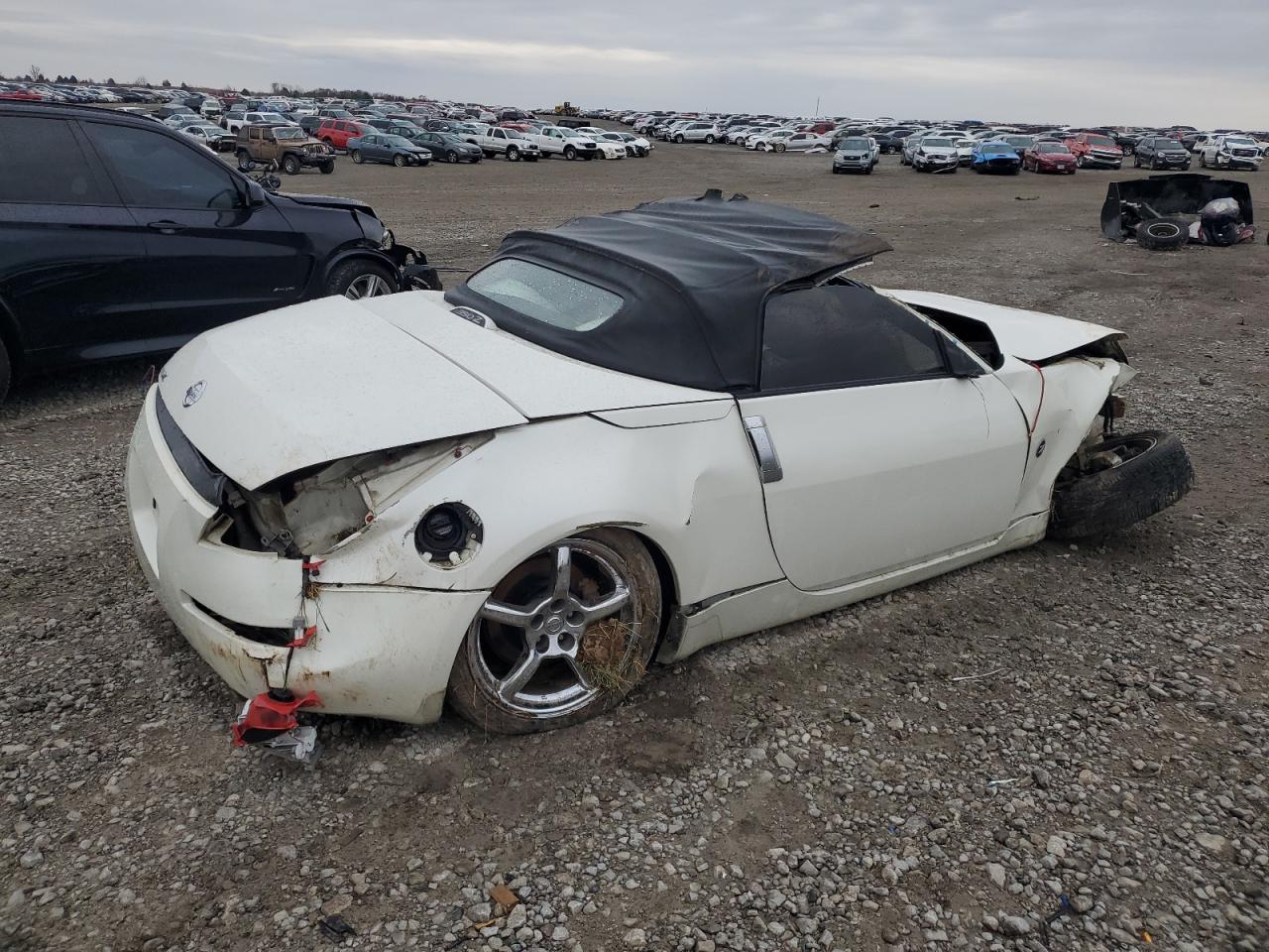 2007 Nissan 350Z VIN JN1BZ36A87M654329 Copart auction photo, all over damage thumbnail 3
