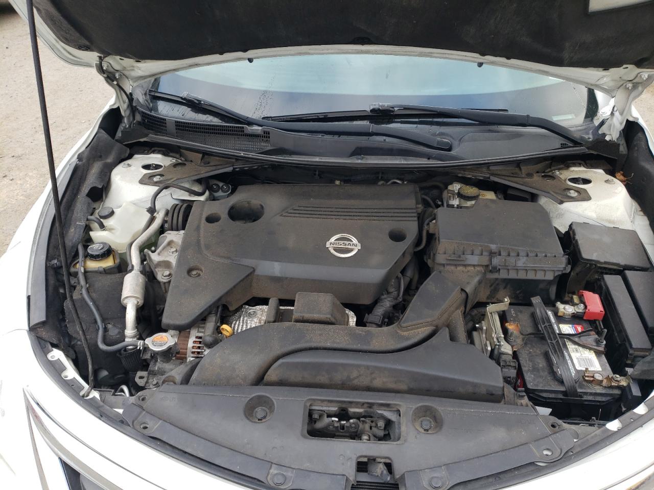 2015 Nissan Altima VIN 1N4AL3AP8FN385527 Copart auction photo, rear end damage thumbnail 11