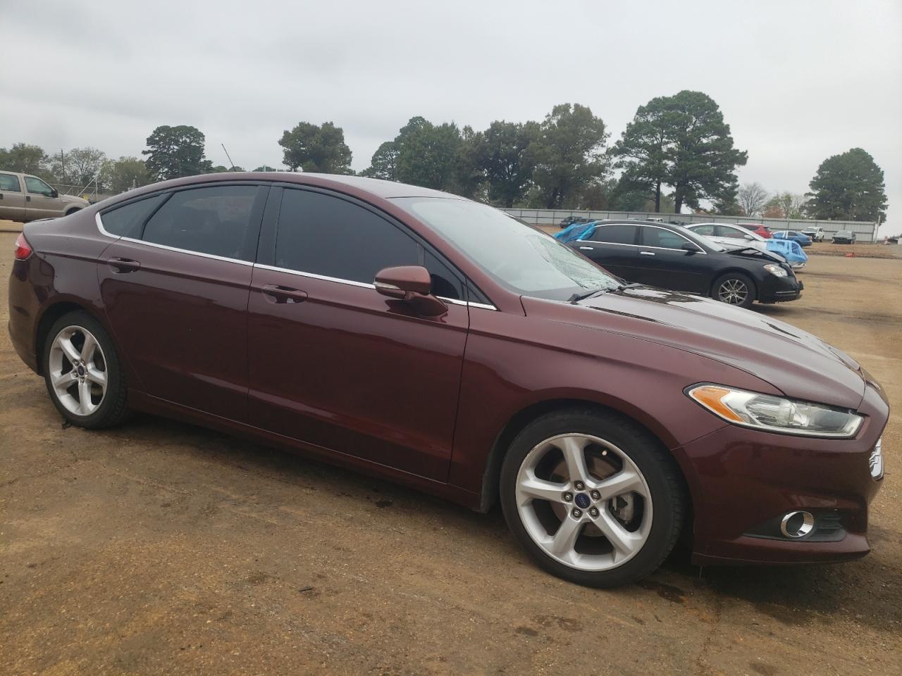 2015 Ford Fusion VIN 3FA6P0H77FR113496 Copart auction photo, front end / rear end damage thumbnail 4