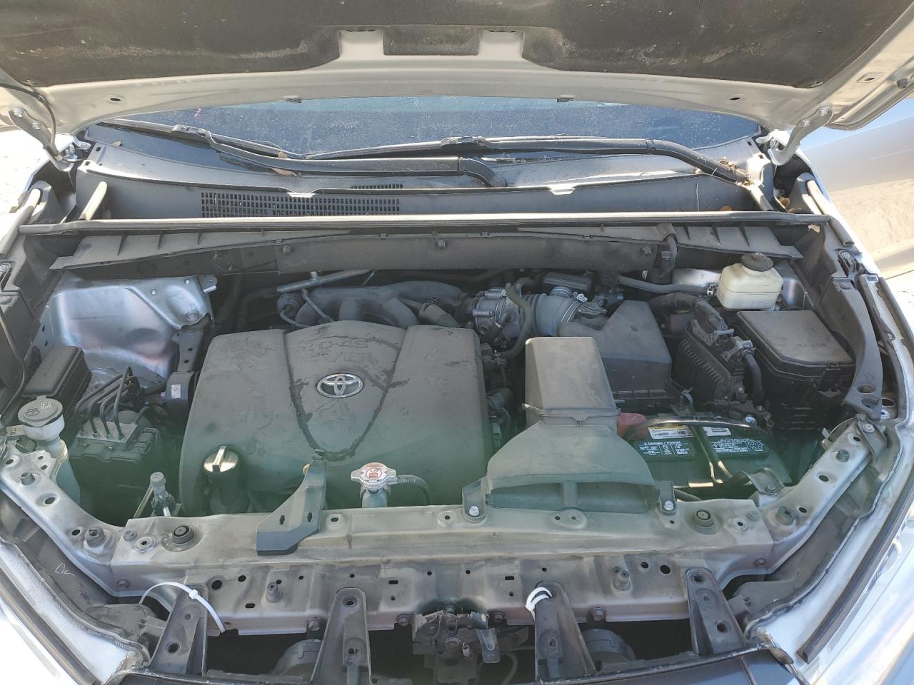 2018 Toyota Highlander VIN 5TDKZRFH7JS526575 Copart auction photo, front end / rear end damage thumbnail 11