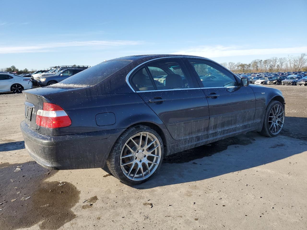 2002 BMW 3er VIN WBAEW53412PG09026 Copart auction photo, front end damage thumbnail 3