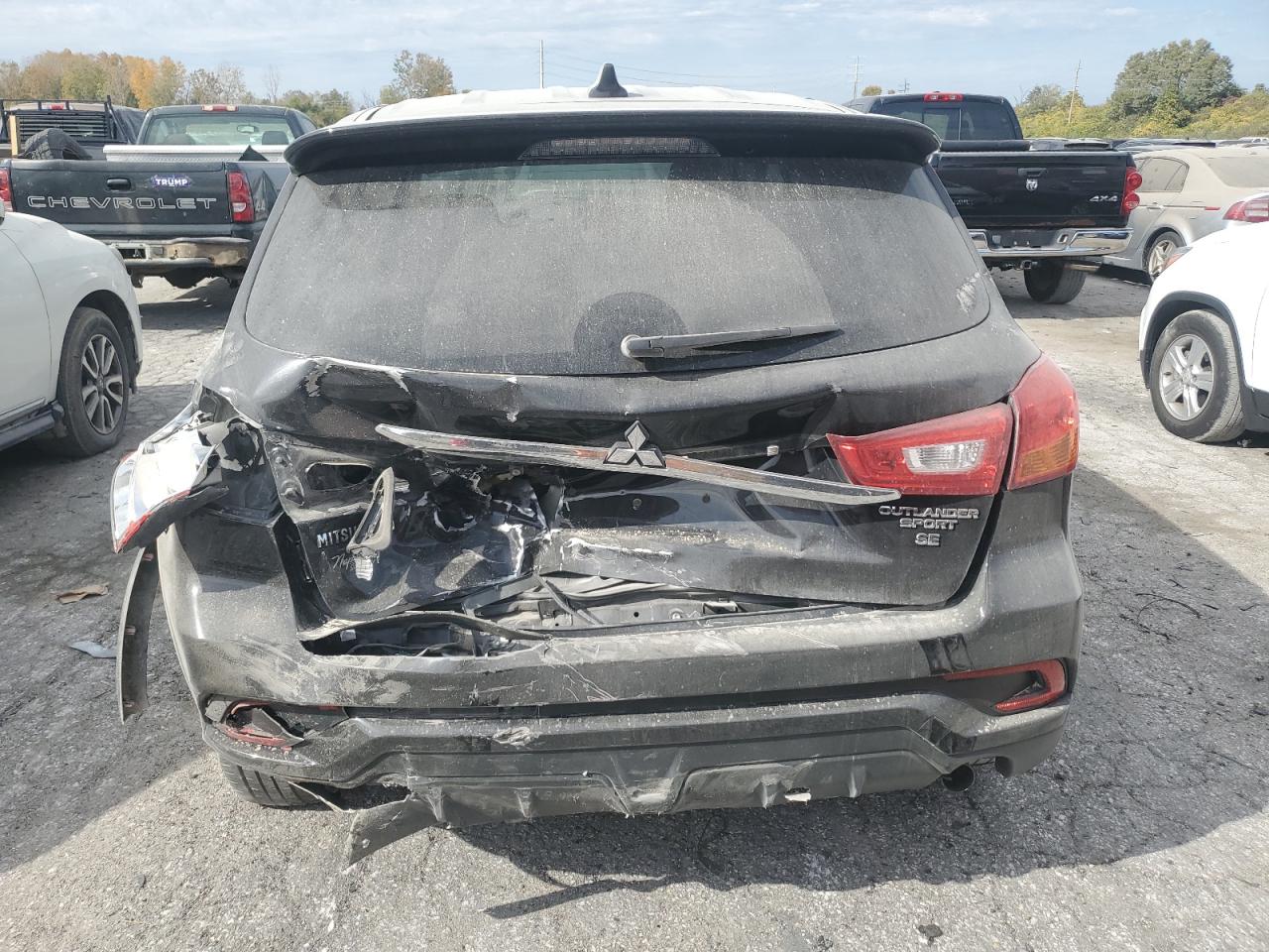 2018 Mitsubishi Outlander VIN JA4AP3AWXJU025321 Copart auction photo, front end / rear end damage thumbnail 6