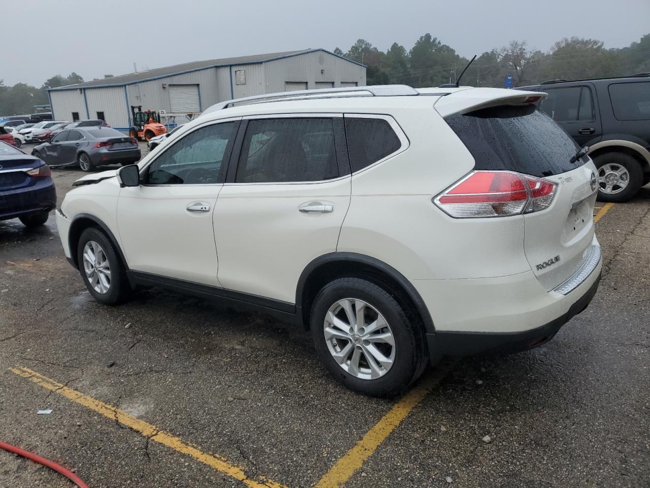 2016 Nissan Rogue VIN KNMAT2MT0GP660956 Copart auction photo, front end damage thumbnail 2